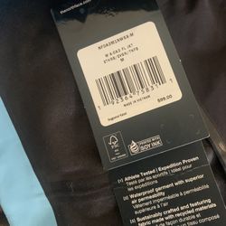 Brand New Womens The North Face Wind Breaker 