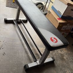 Flat Weight Bench With Barbell Rack On Bottom