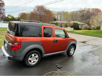 2005 Honda Element