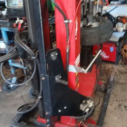 Tire Changer 