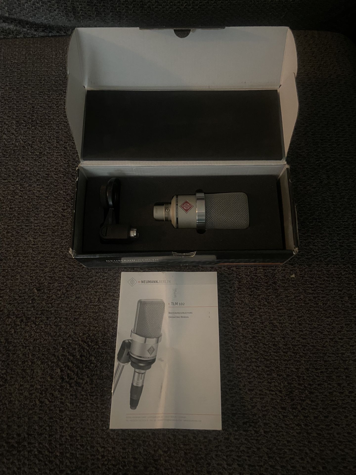 Neumann TLM 102 Like New