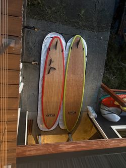 Two stand up paddle boards