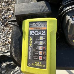 Ryobi Charger 