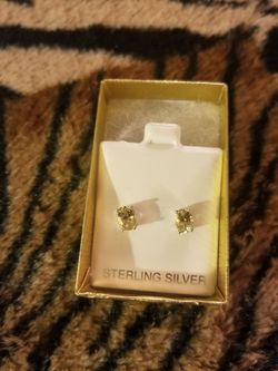 Sterling silver lemon topaz earings