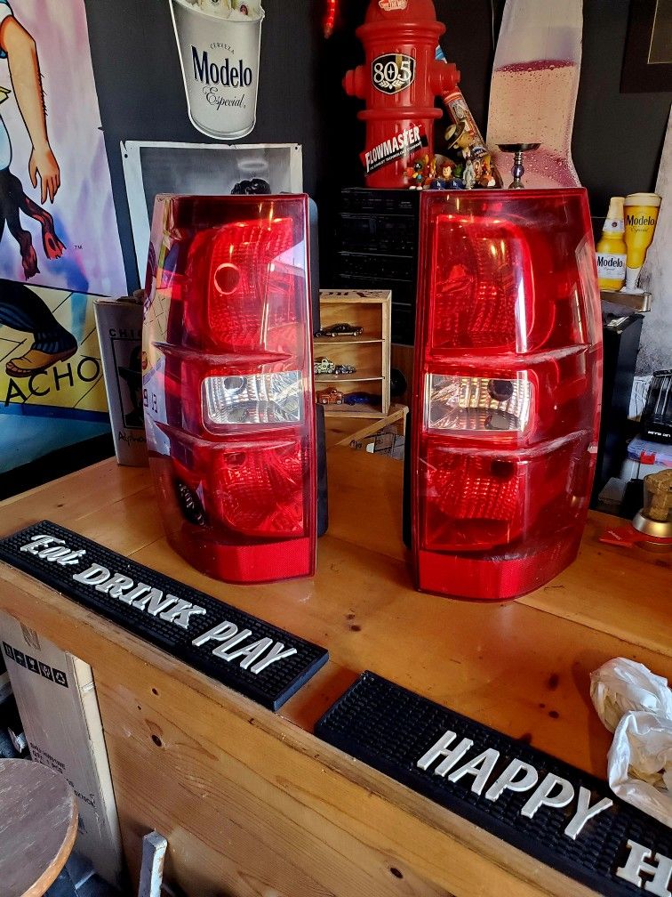 07 Tahoe Original Tail Lights