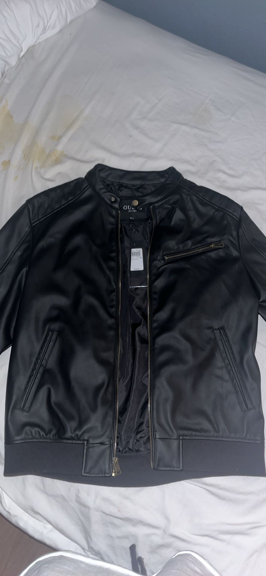 GUESS LEATHER BIKER JACKET - Large