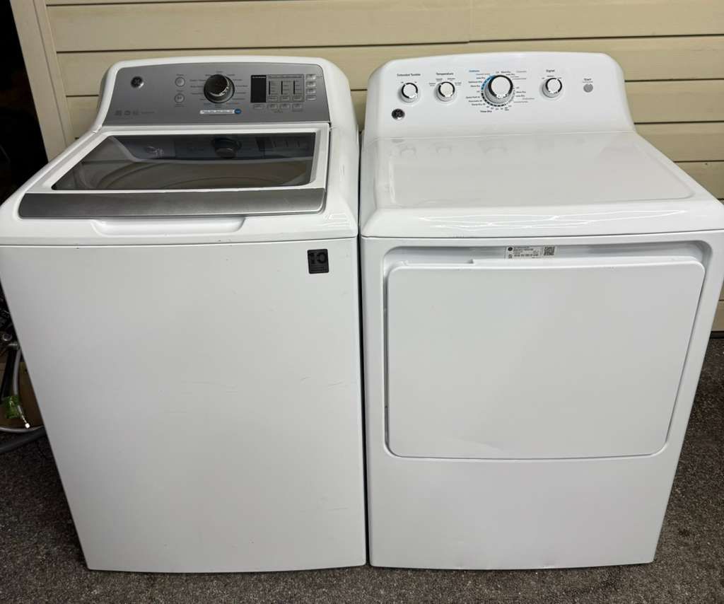 GE Electric Dryer Washer White