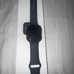 apple watch se gps 44mm midnight aluminum case