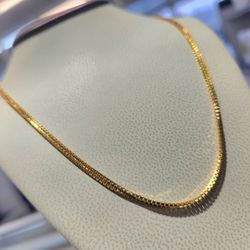 18kt Gold Boxlink Necklace