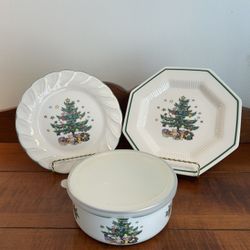 Vintage Nikko Christmas Dishes, Enamel Bowl with Lid