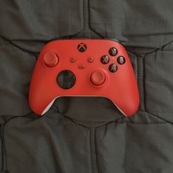RED XBOX ONE CONTROLLER 