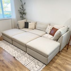 Plush And Comfortable Modular Couch with Ottomans 