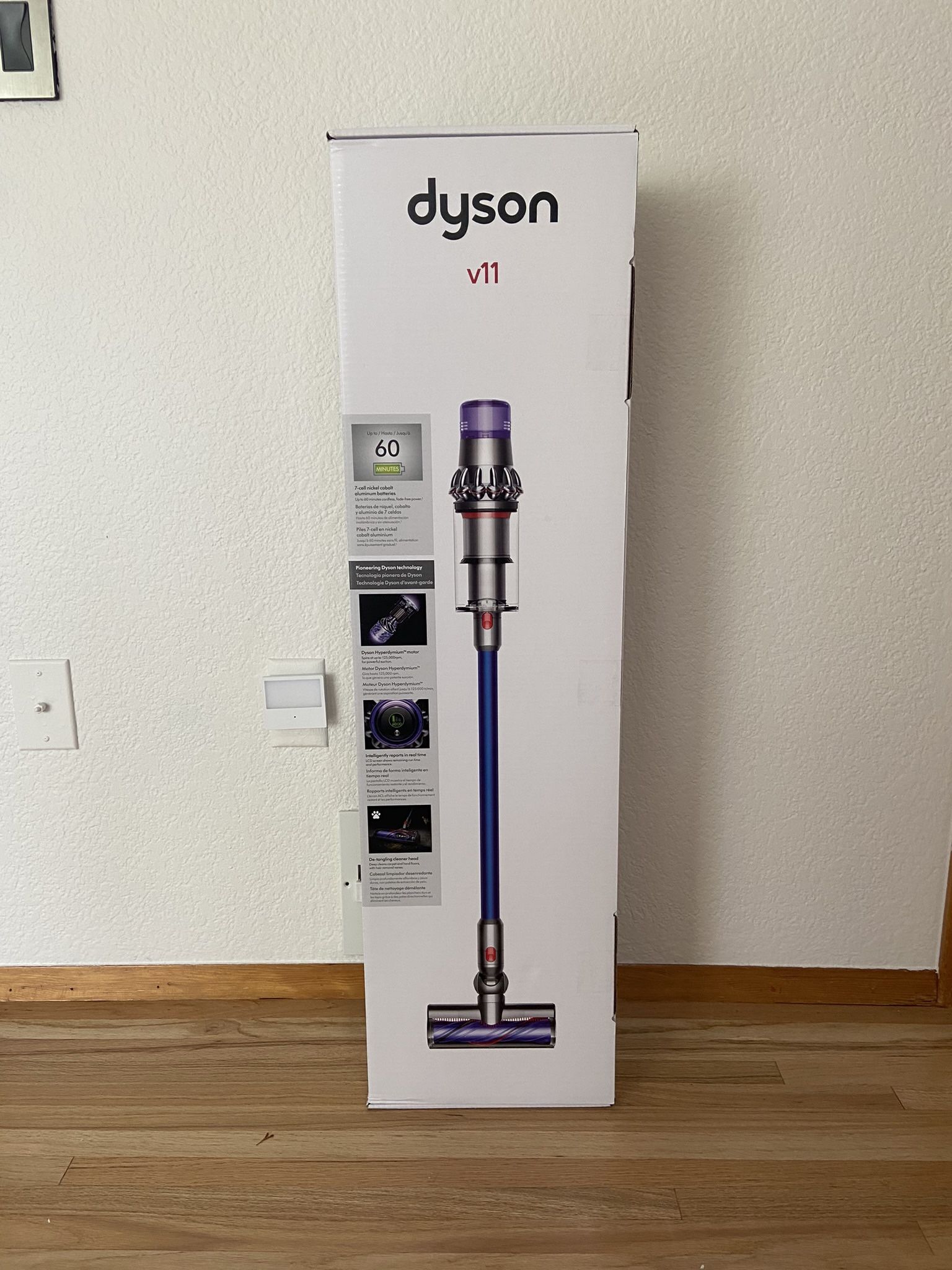 New Dyson V11 Cordless Vacuum Cleaner 