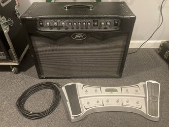 Peavey Vypyr 100 2x12 Amp & Sanpera II Foot Controller