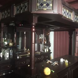 Custom Bar