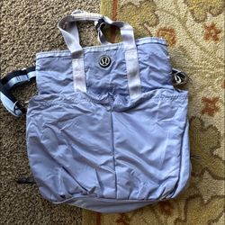 lululemon gym bag.  