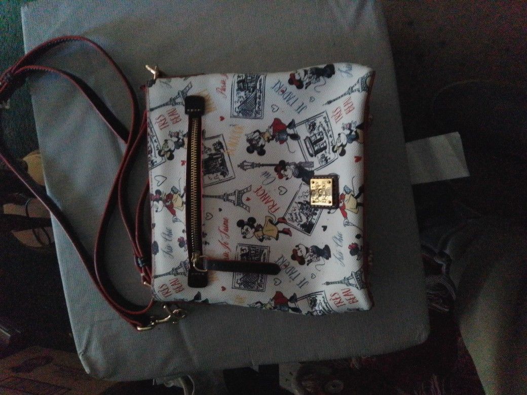 DOONEY & BOURKE TRES BEAU PURSE