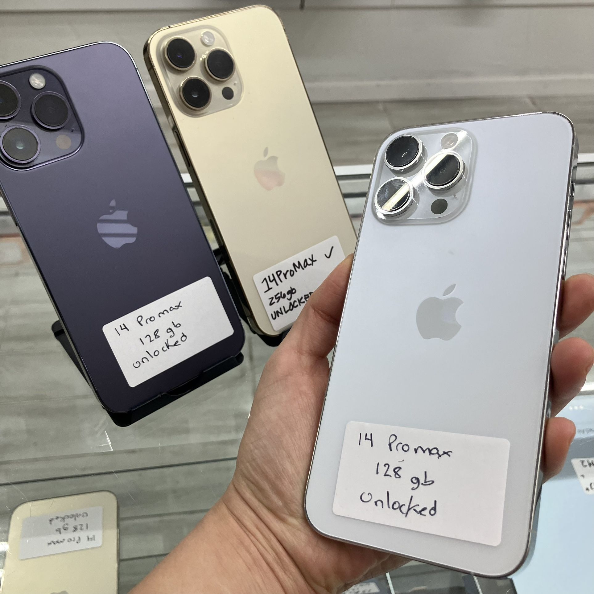 14 14 Pro Max Unlocked✅ $50 Down No Credit Needed