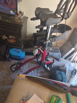 Elenker Upright Rollator