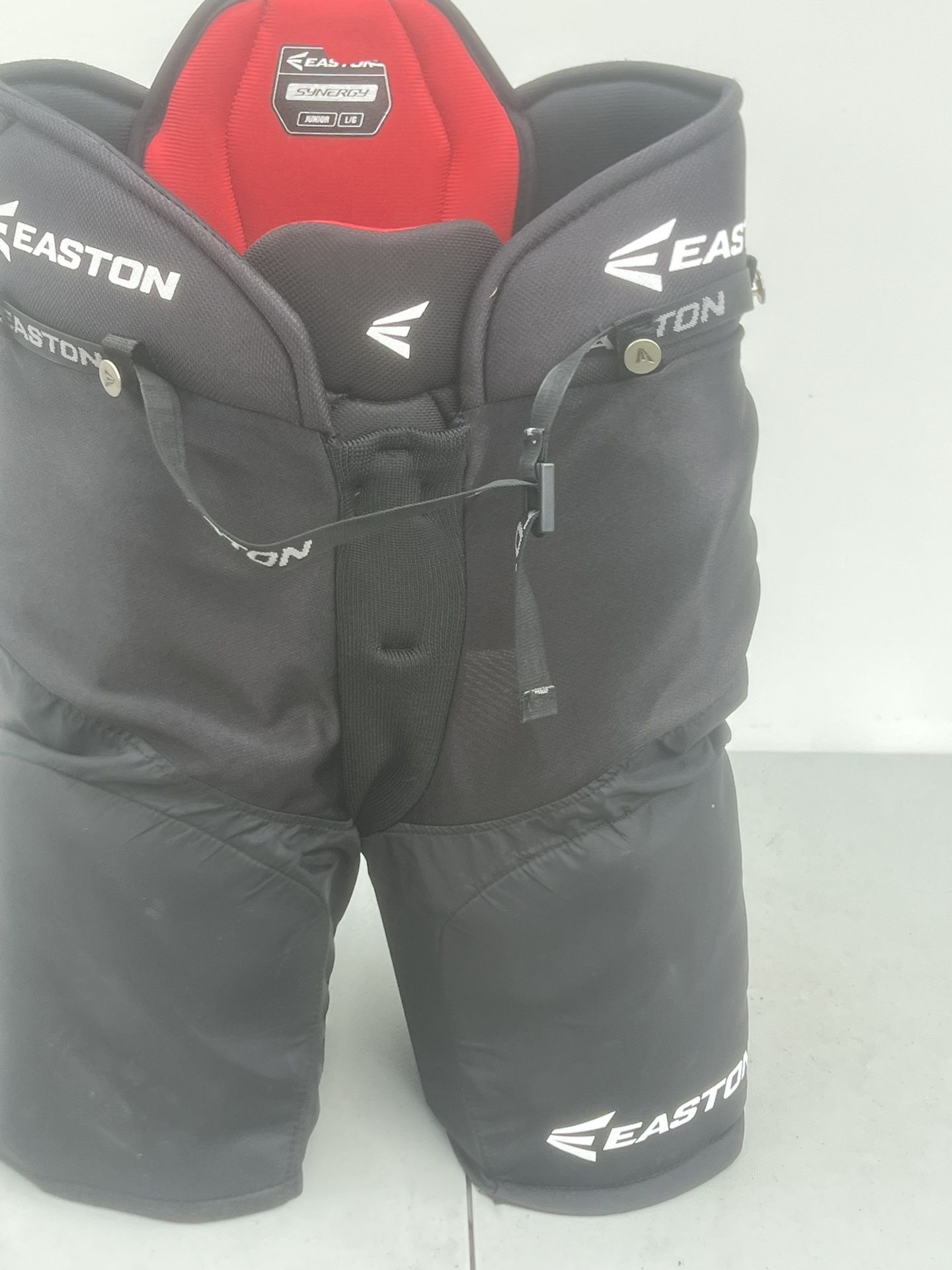 EASTON Synergy 20 Hockey Pants- Junior LARGE Great Condition.  
