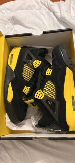 Jordan 4 thunder size 9