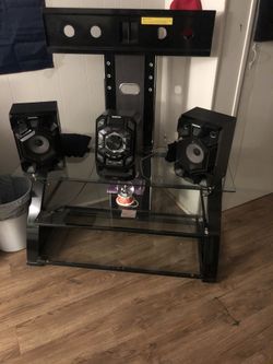 Table With Tv Mount