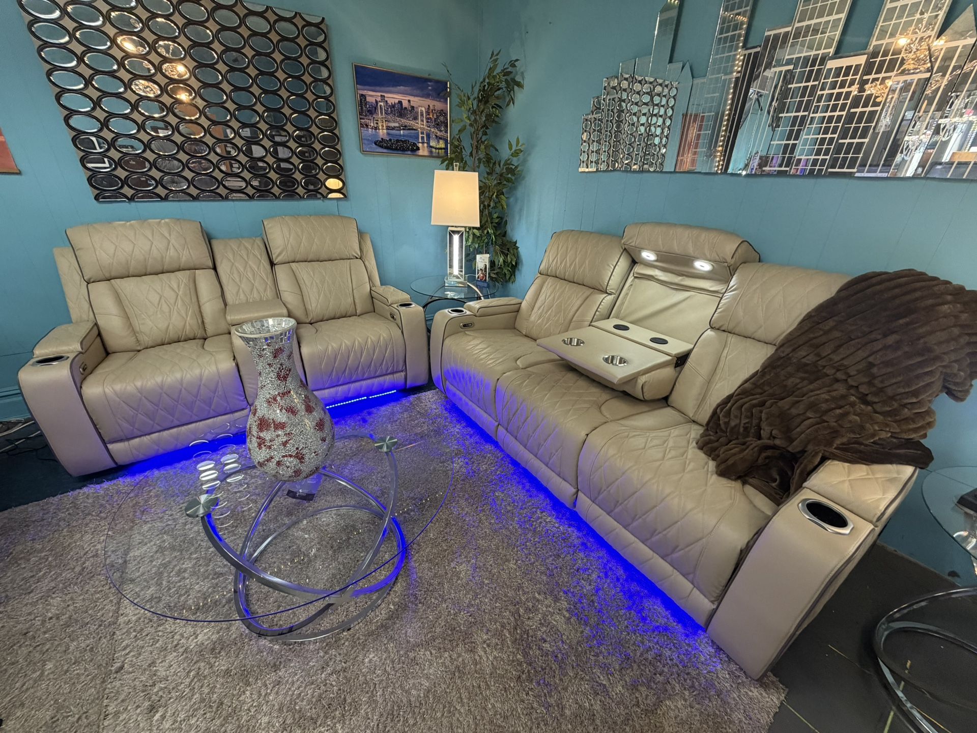 π₯ LUXURY POWER RECLINING SET β LOADED WITH FEATURES! π₯
