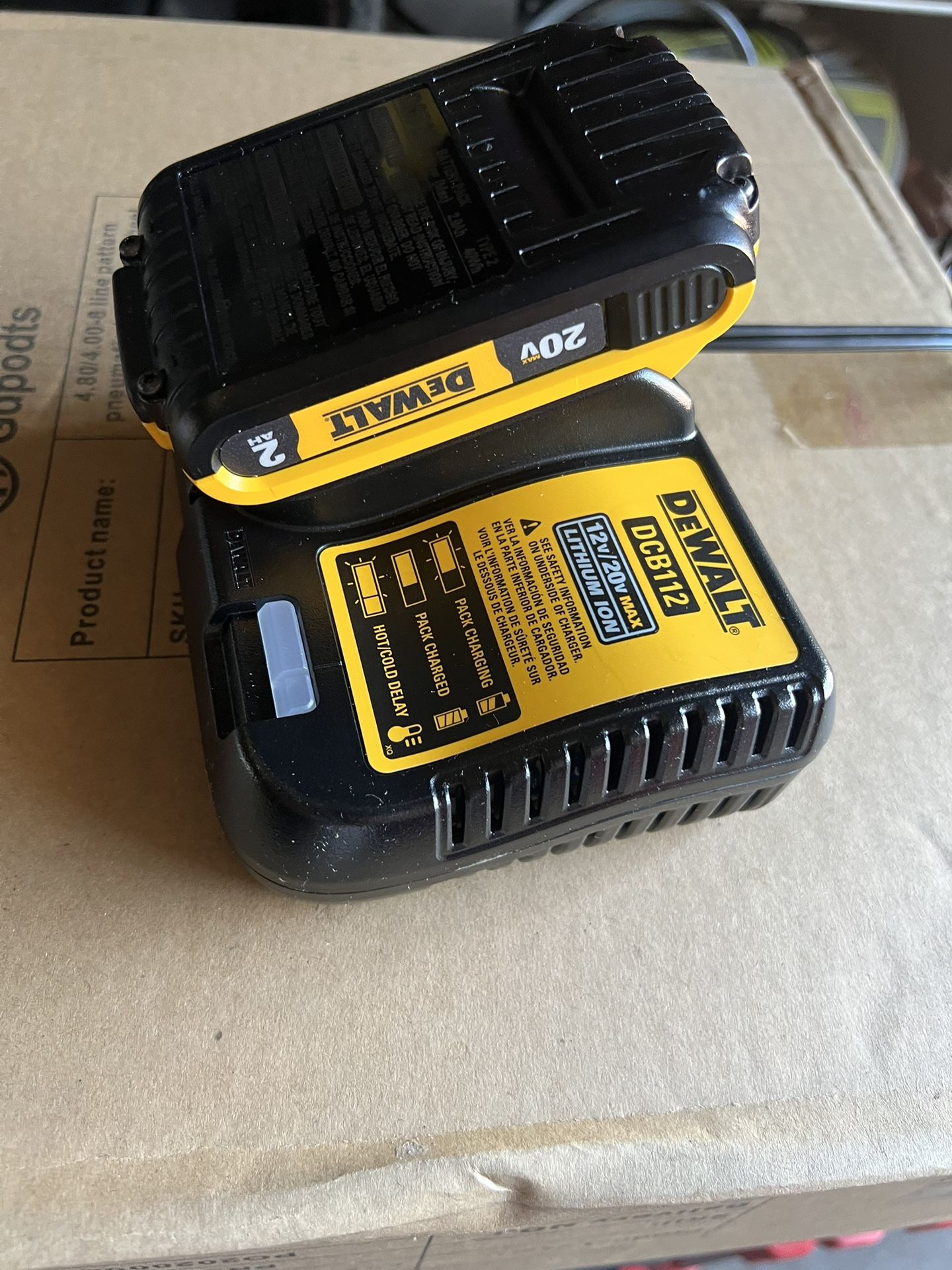 Dewalt Battery