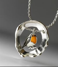 Silver Robin Bird Pendant Necklace
