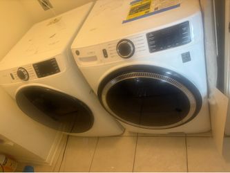 Front load washer and dryer set