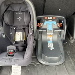 UPPAbaby Mesa V2 Car seat +base