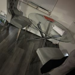 Glass Table W/chairs