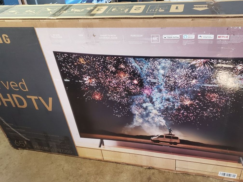 Tv Samsung 65", Curved, RU7300, HDR, Smart, Excellent