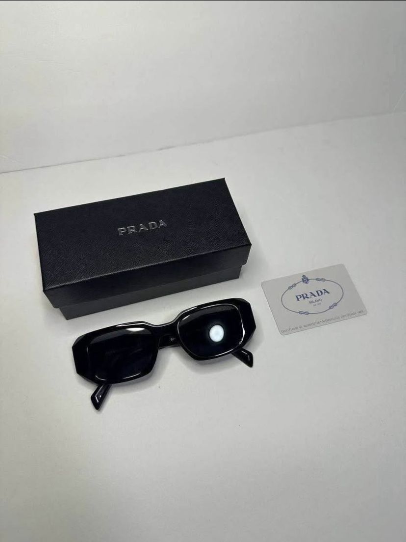 * NEW* Prada Sunglasses 