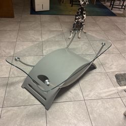 Trendy Tempered Glass Coffee Table With Storage Drawer 