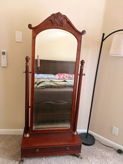 2003 Beautiful vintage dresser with full mirror