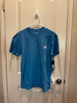 Men's Size Small Shirt - BRAND NEW
