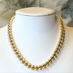 Elegant Pearl Necklace Signed Napier, in Gold Plated Chain, 1980's Vintage Jewelry Gift for Her