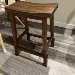 Counter Height Stools 
