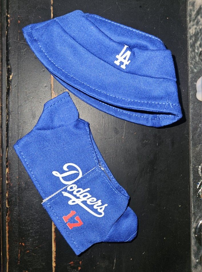 LA DODGERS LABUBU #17