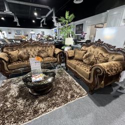 2 Pc Sofa And Loveseat 