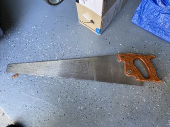 Hand saw.