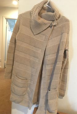Women size small sweater medium long 20