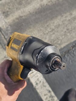 Dewalt Air Line Impact Gun