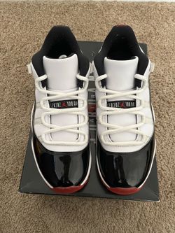 Jordan 11 low Concord Bred Size9