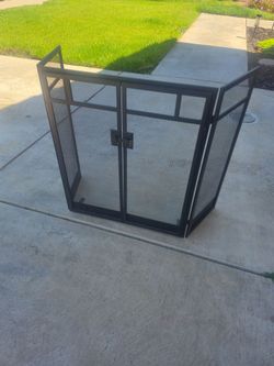 Fireplace screen. $25