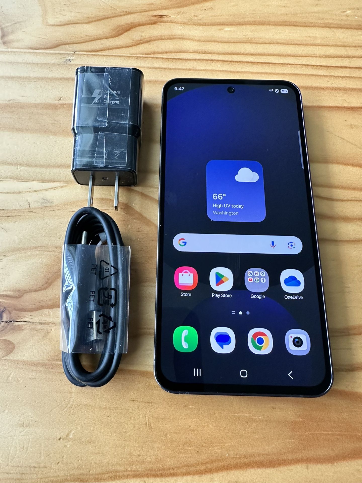 Samsung Galaxy S24 FE Unlocked 5G 128GB Like New $400