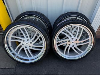 NEW staggered 24x9 and 24x11 infamous racing wheels wrapped in Lexani tires 275/30r24 and 295/30r24