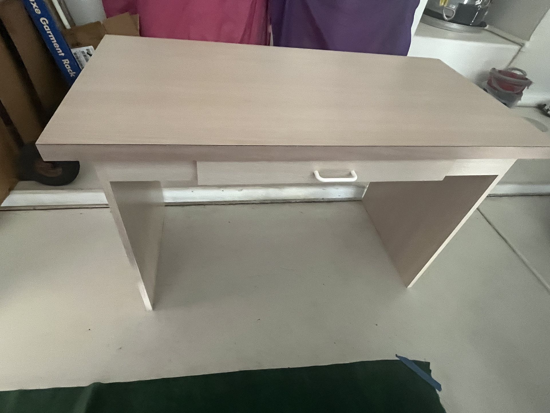 Like New Wood Desk