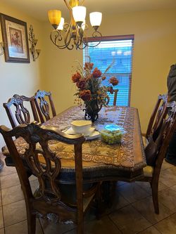 Wood Dining Table with 6 Chairs